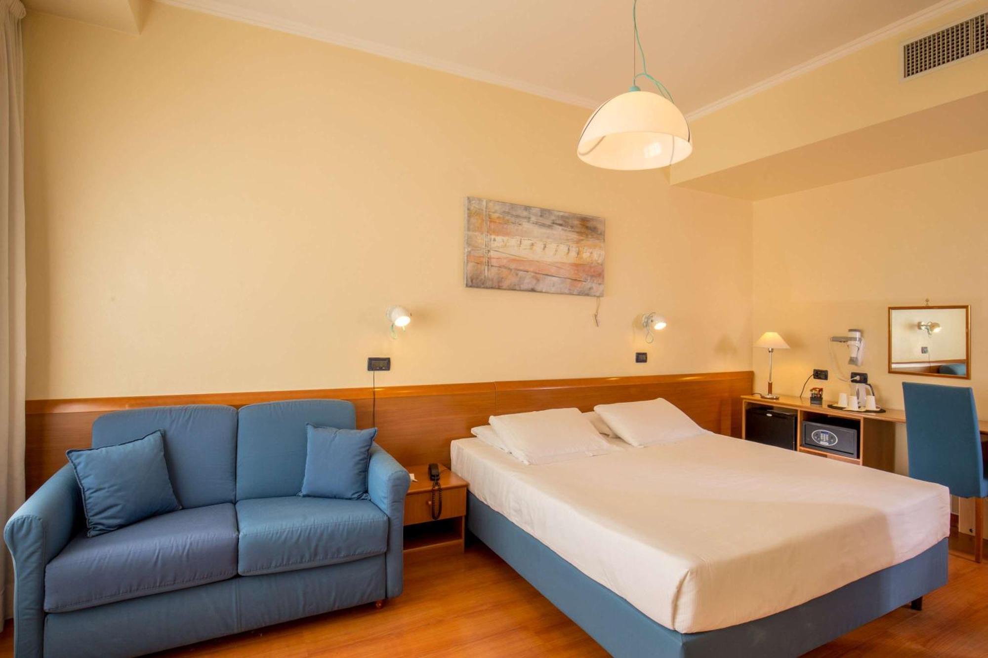 Best Western Plus Hotel Globus — Photos 2